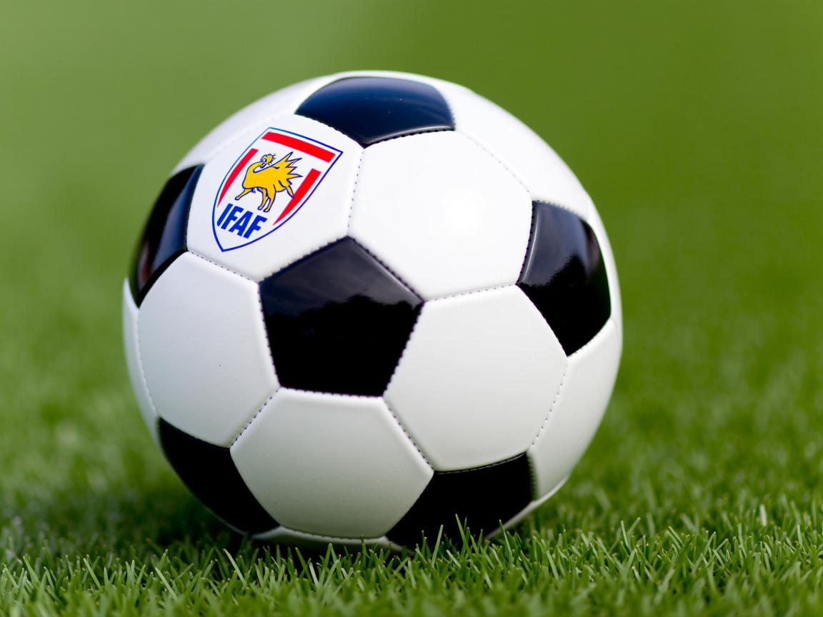 开云体育在线登入-中路直塞成功率是否高于边路渗透传球，直塞最强的中场  第3张